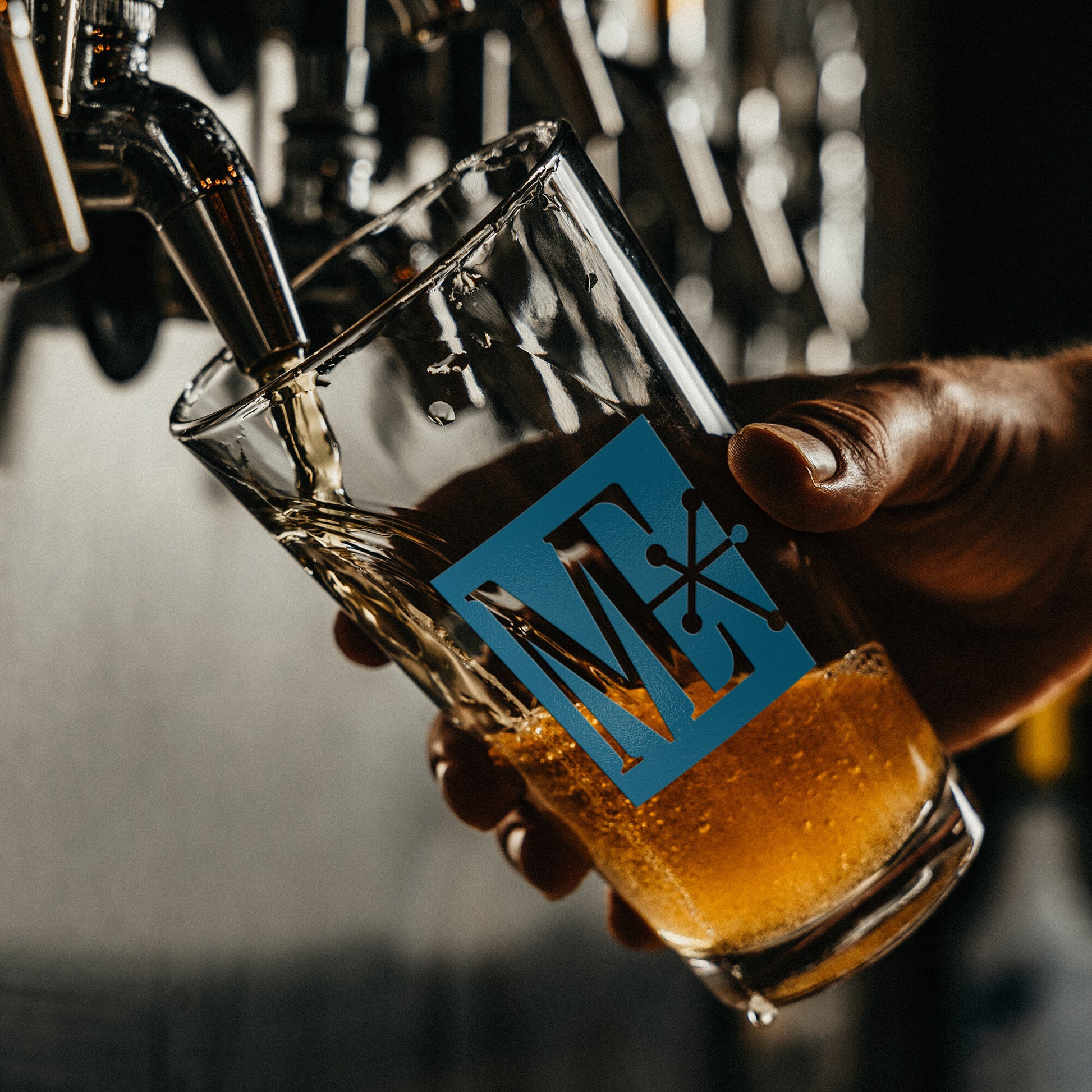 Metra ME 60’s Retro-Pint Glass