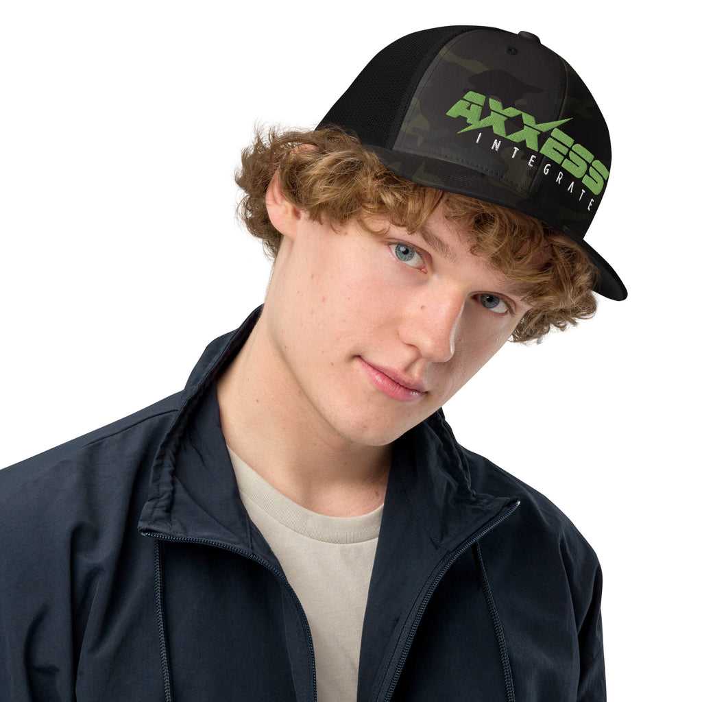 AXXESS-Closed-back trucker cap